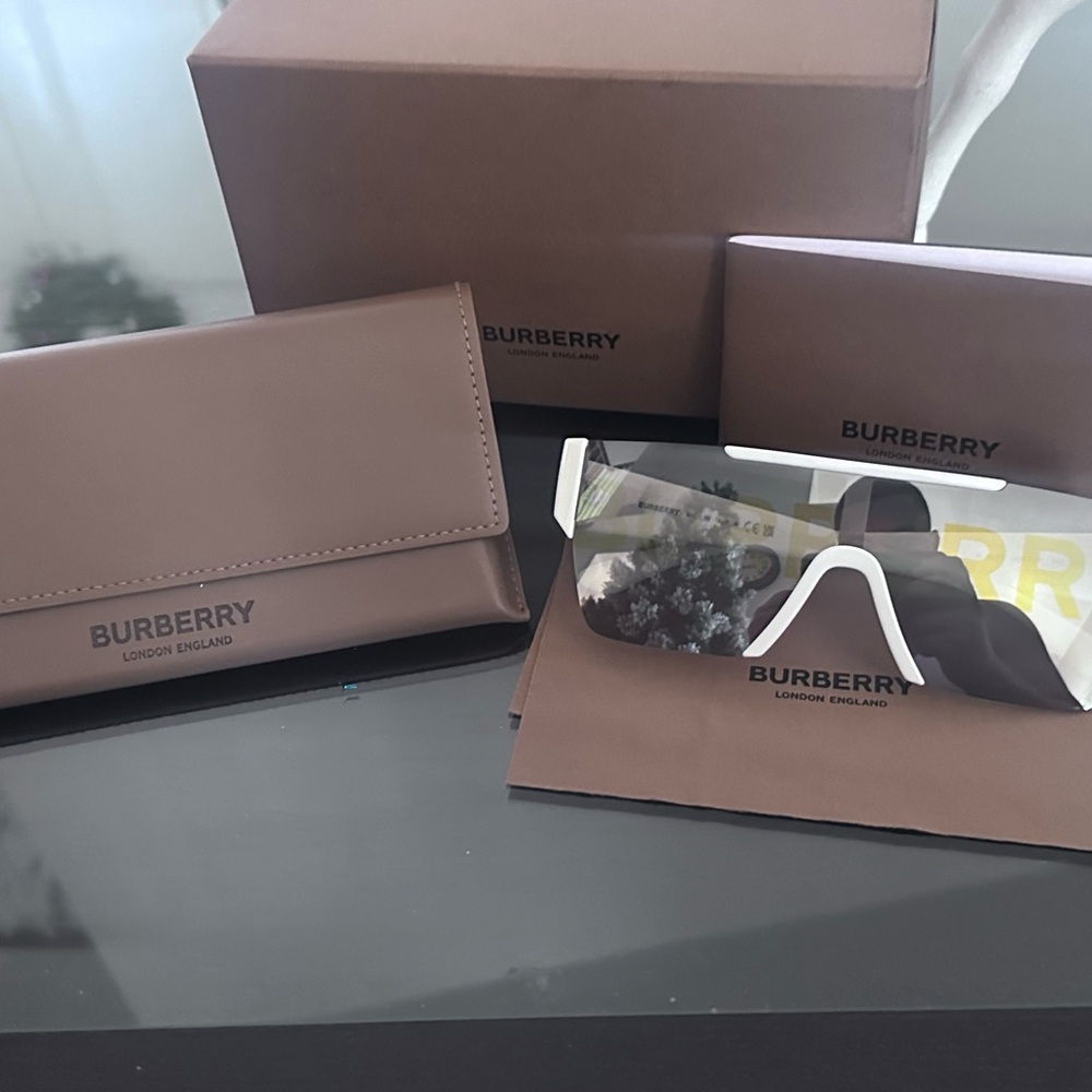 Burberry Sunglasses